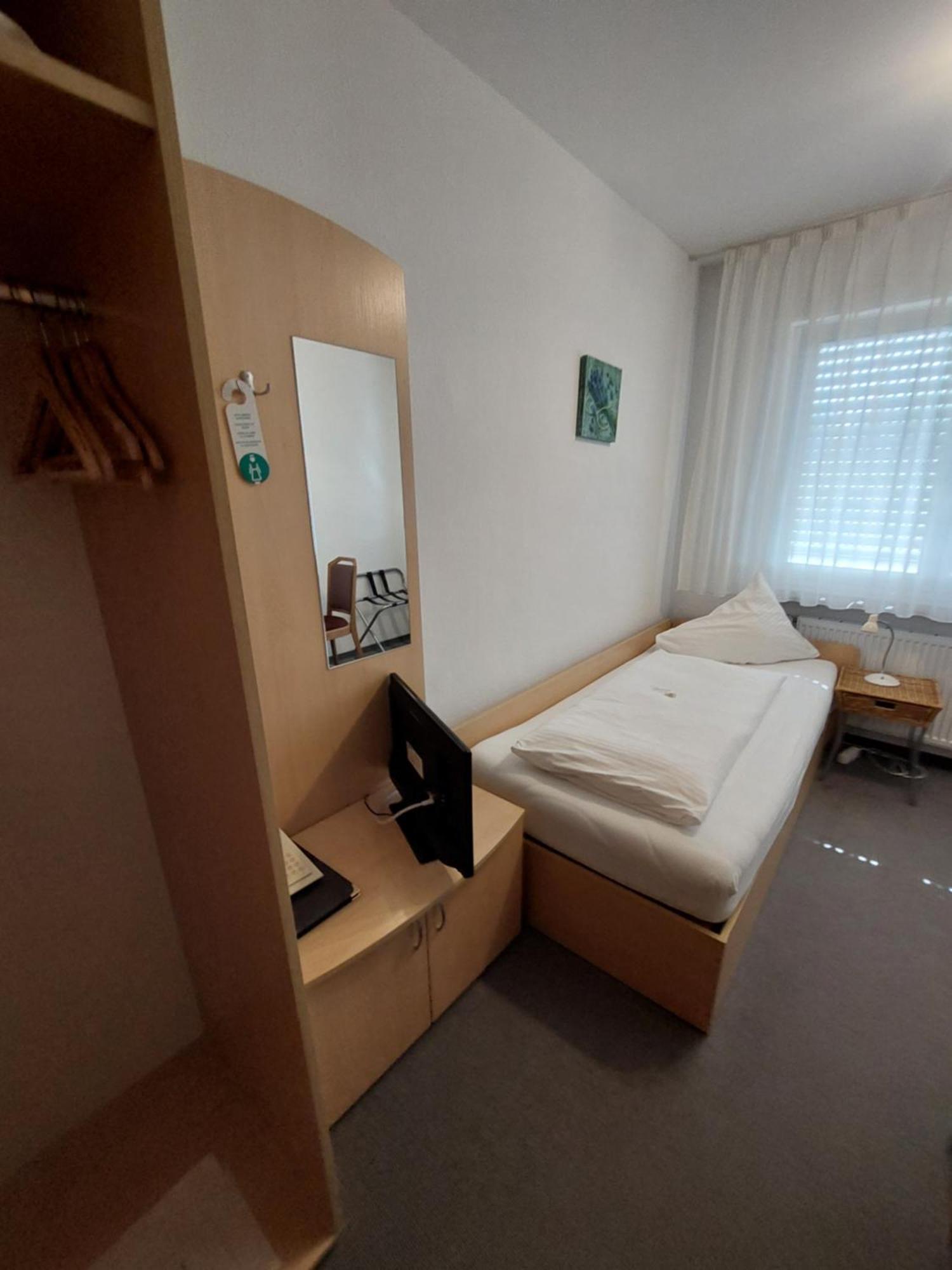 Hotel Zimmermann フィルダーシュタット エクステリア 写真